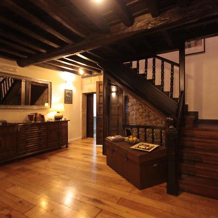 Cabezón de la Sal Apartamentos Santa Lucia מראה חיצוני תמונה