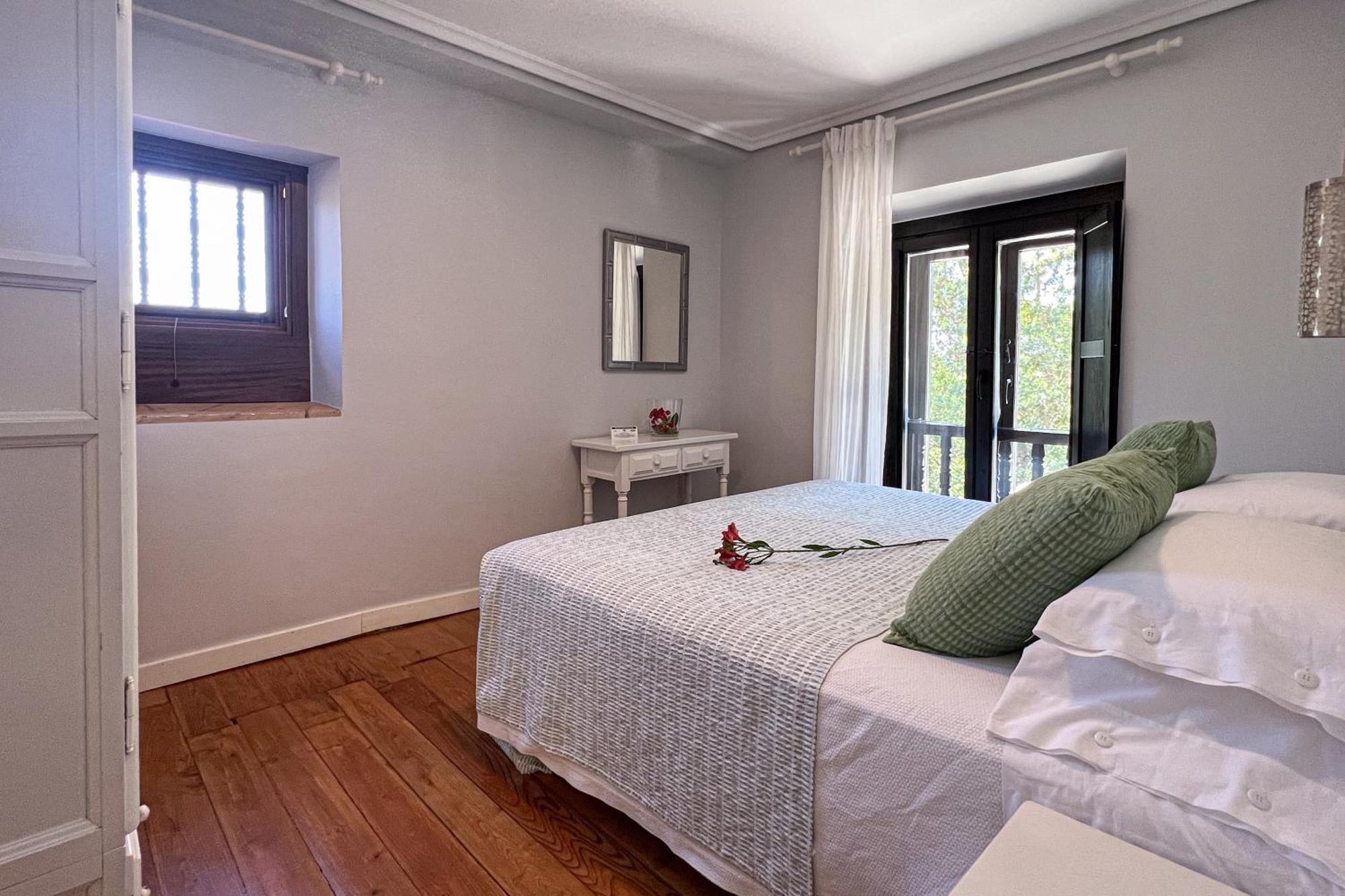 Cabezón de la Sal Apartamentos Santa Lucia מראה חיצוני תמונה